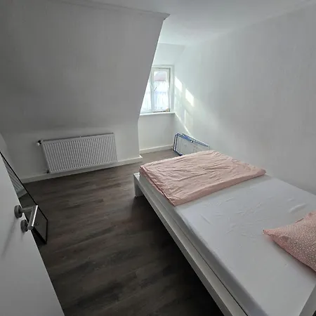 Stadt Ausblick, Smart Tv, Kaffeevollautomat, Badewanne- Fahrrad-motorrad Stellplaetze Holzminden